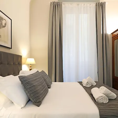 Residenza Vittoria 4* 로마